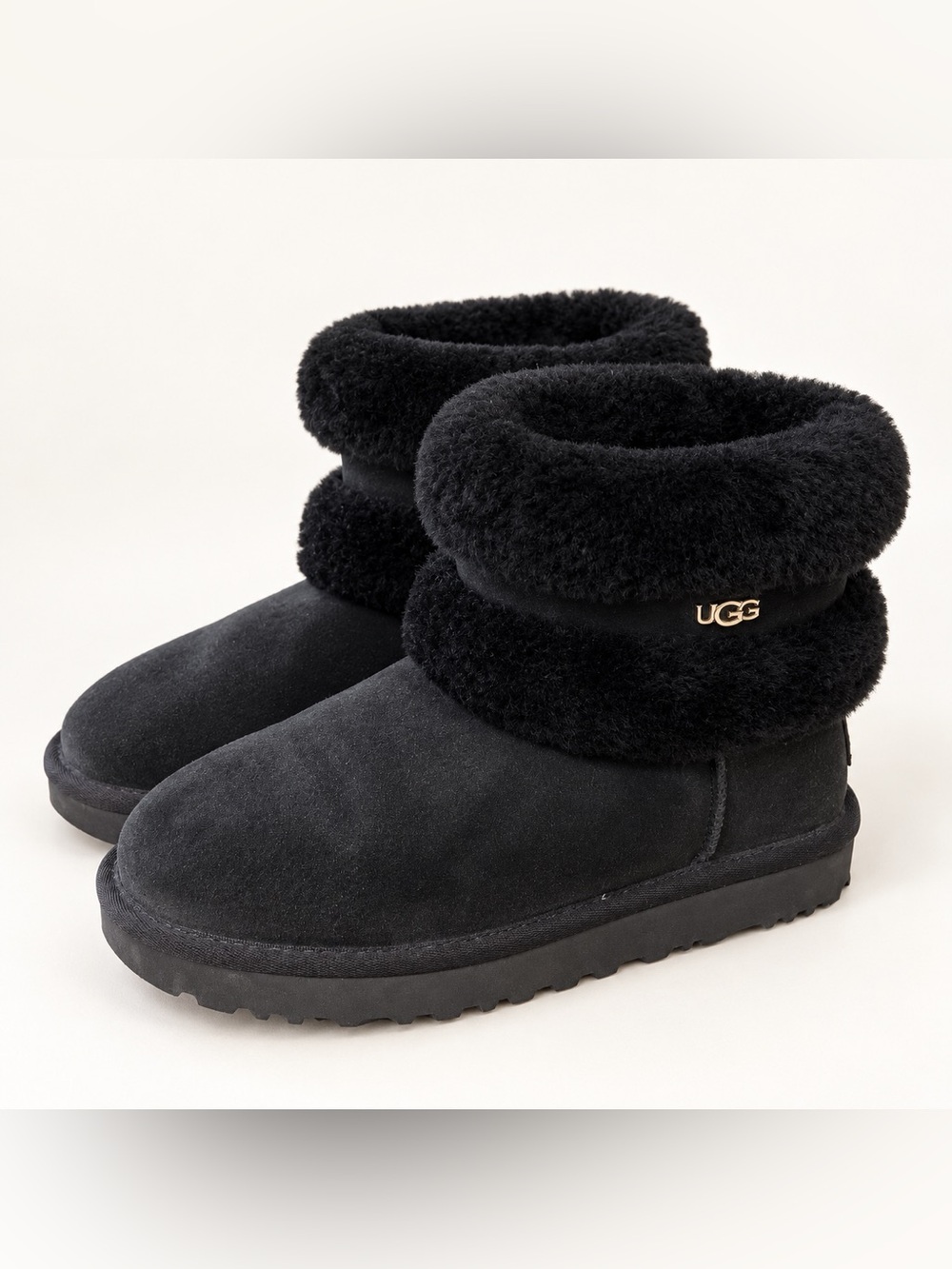 UGG Fluff Mini Belted Black Shearling Boots Size 6